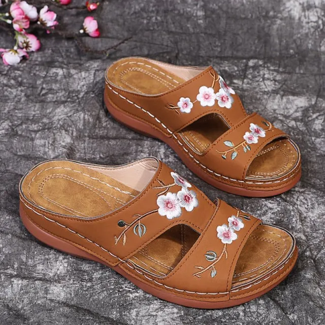 Flower Embroidered Vintage Casual Wedges Sandals